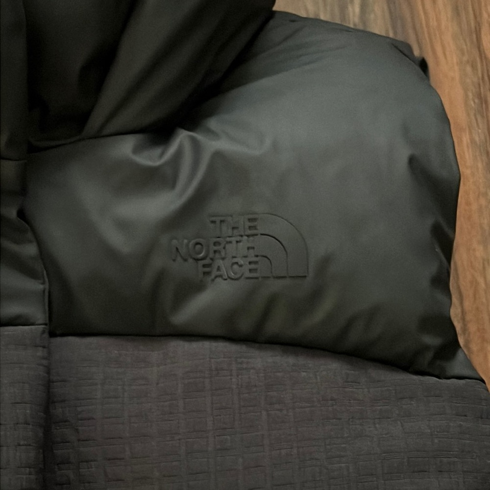 The North Face Novelty Nuptse Vest - Picture 7 of 17